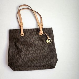 MICHAEL KORS laptop tote  in logo print